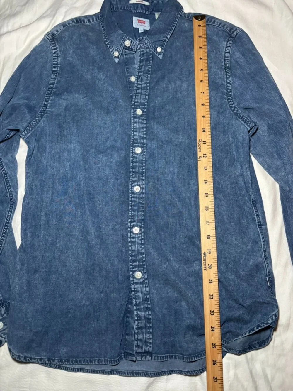 Levis levi mens